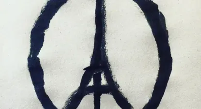 quien es el artista que creo paz por paris