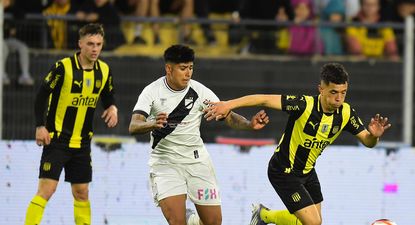 Leonardo Fernández de Peñarol ante Mateo Peralta de Danubio por el Torneo Clausura