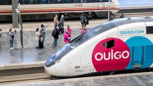 Un tren de Ouigo, en Zaragoza