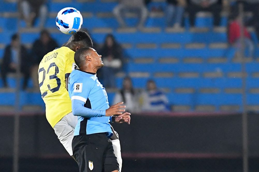 Moisés Caicedo y Nicolás De La Cruz