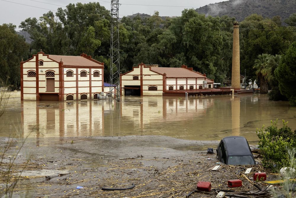 Una zona inundada en Málaga, tras el fuerte temporal del martes. EFE