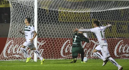 El gol de penal de Alejandro Villoldo