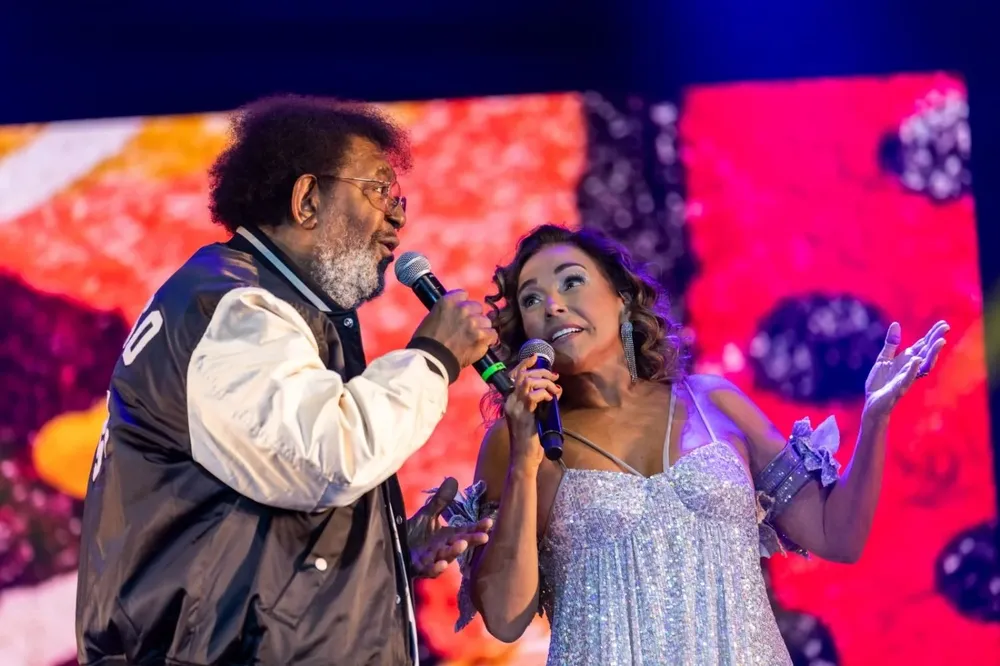 Rada y Daniela Mercury en el show