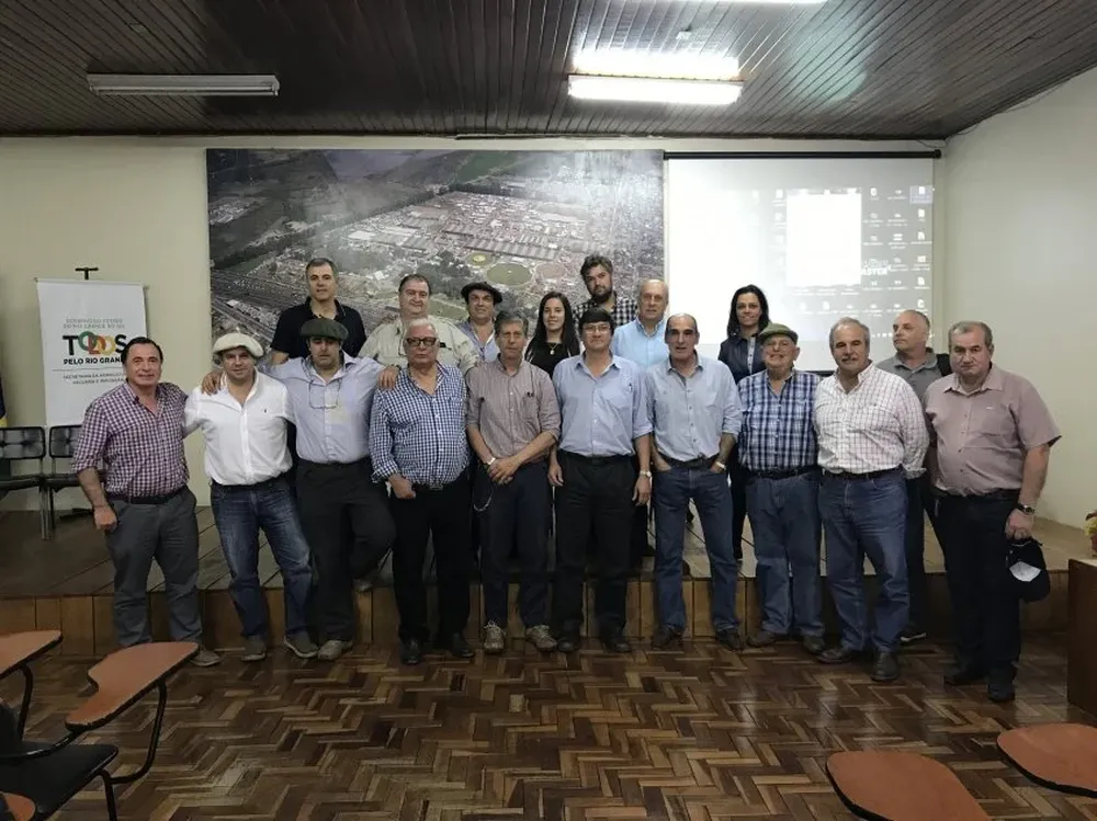 Destacada presencia uruguaya en la actividad que hubo en la sala de conferencias de Expointer.