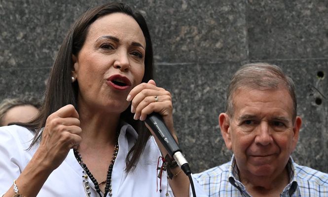 La oposición definió al asilo político como un "movimiento estratégico".