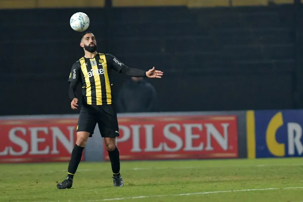 Hernán Menosse se perderá el clásico del domingo