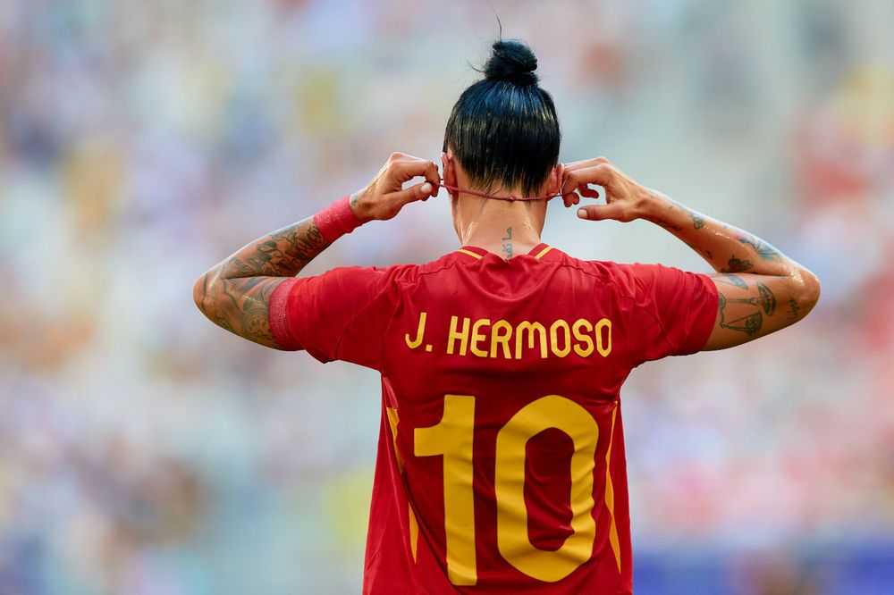 Jenni Hermoso, fuera de la lista de España.