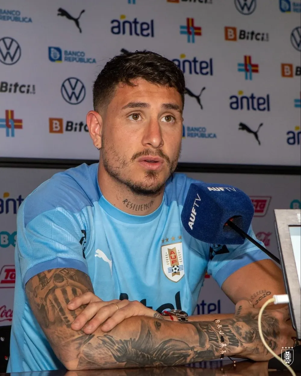 José María Giménez en conferencia de prensa de la selección