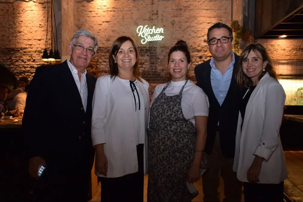 Eduardo Lanza, Rosario Corral, Lucia Soria, Omar Ichuste y Virginia Molfese