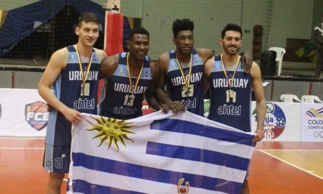 Uruguay es campeón sudamericano sub 21 de basket 3x3