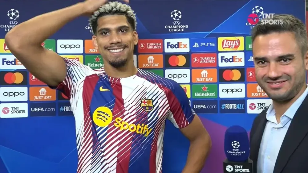 Araujo y una nueva entrevista en portugués