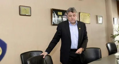 El alto al fuego de Valdez y Damiani