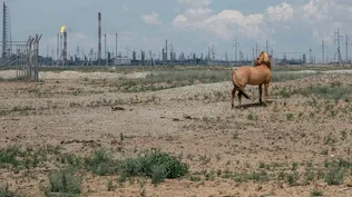 Una planicie barrida por el viento, un mar de petróleo y una montaña de dinero