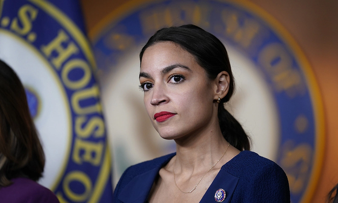Alexandria Ocasio-Cortez se posiciona para 2028: ¿irá por la Casa Blanca o desafiará el liderazgo demócrata en el Senado?