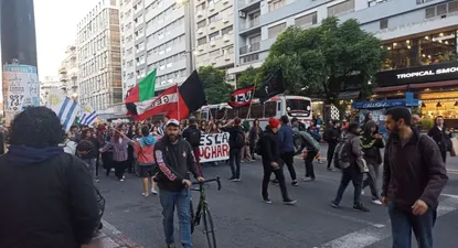 estudiantes del iava se manifestaron en el codicen tras desocupacion del liceo