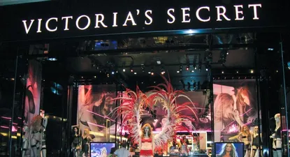 El empresario que fabrica los interiores de locales de Victorias Secret y Ralph Lauren