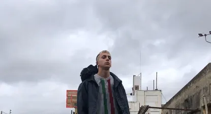 Gabriel Gerez en el set de grabación de El Marginal.