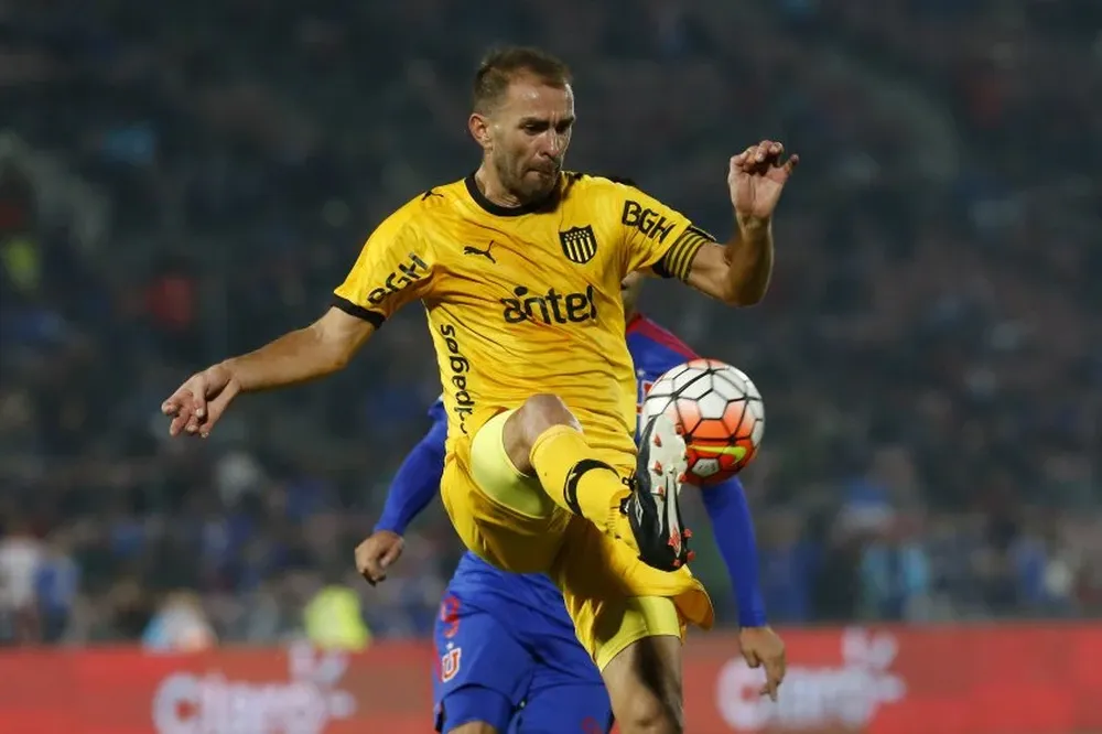 Peñarol no pudo con Boston River e igualó sin goles en el amistoso