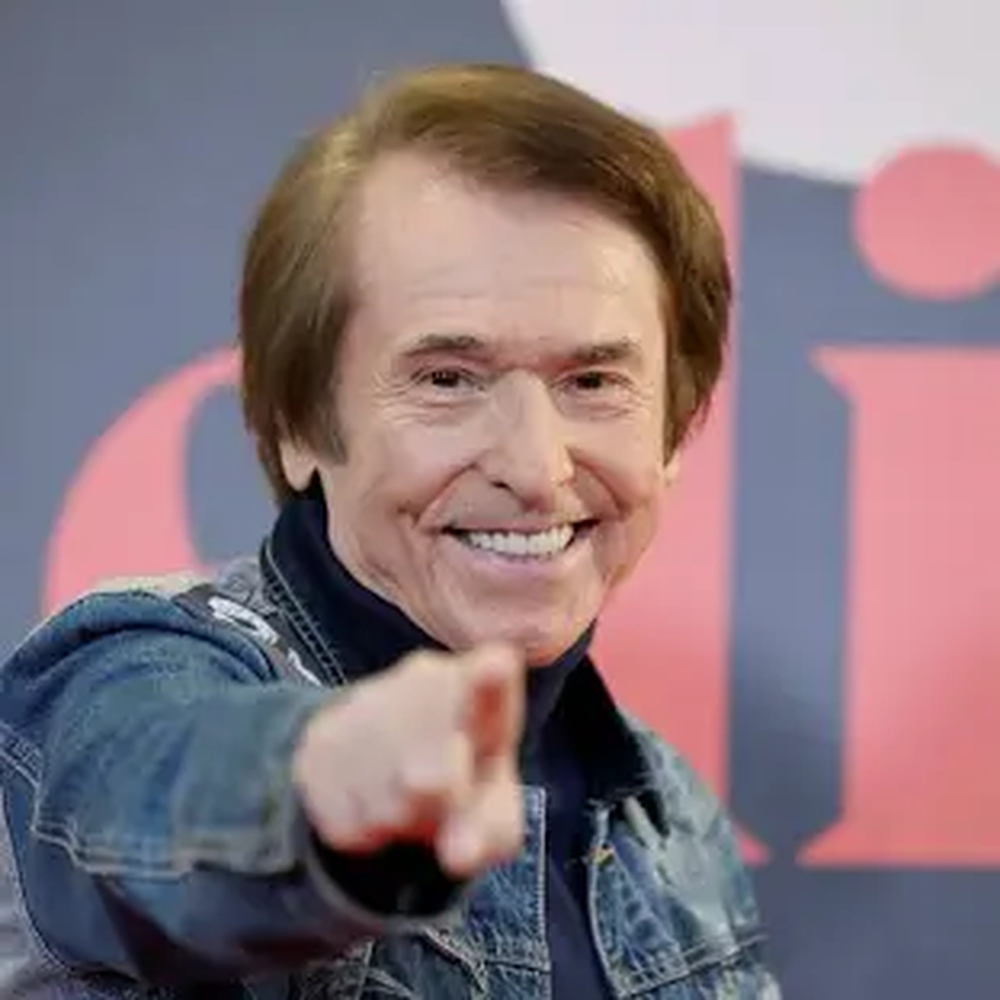 El cantante español Rafhael