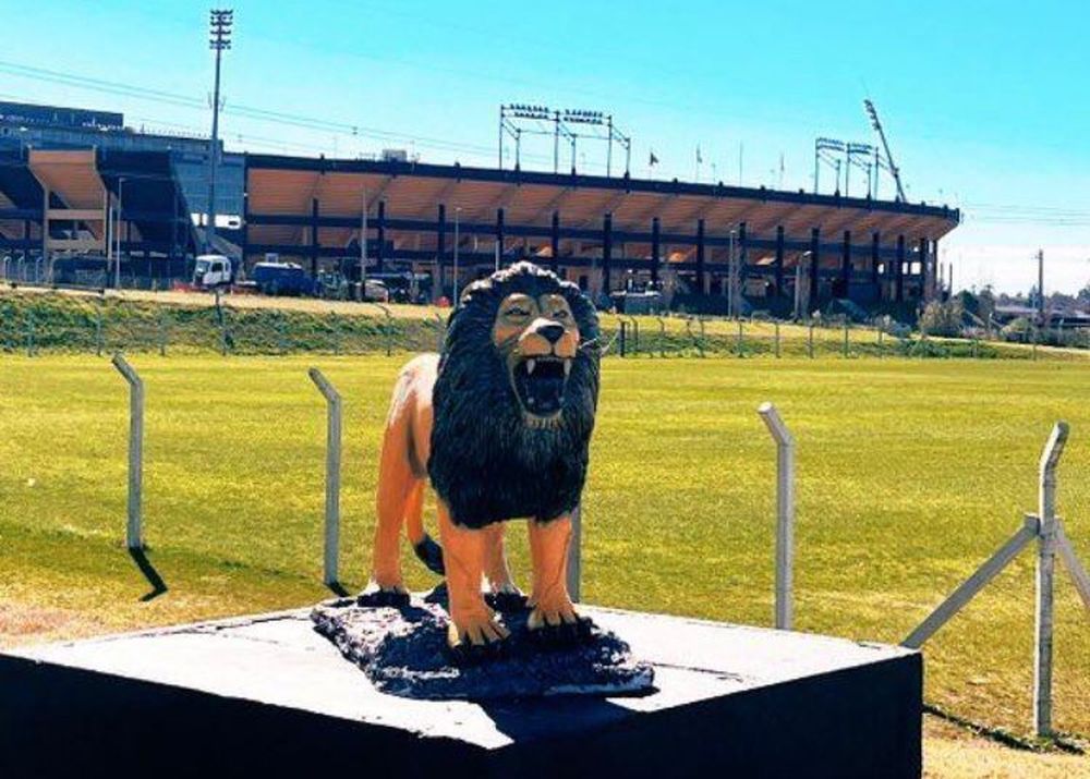 El león de la Ciudad Deportiva Néstor Gonçalves
