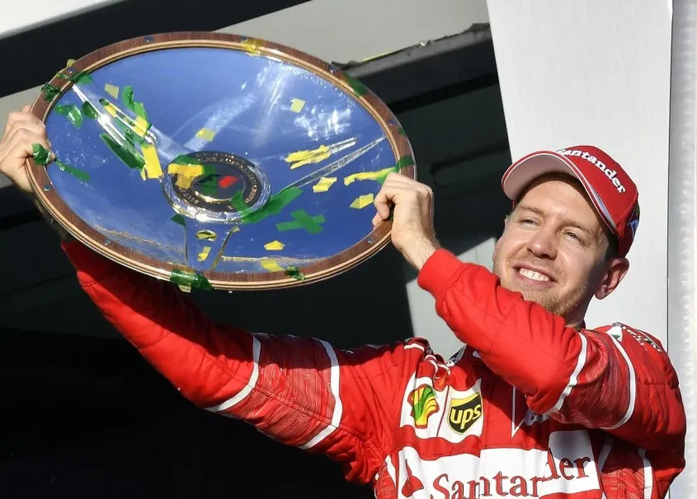 Sebastian Vettel festejó en Australia