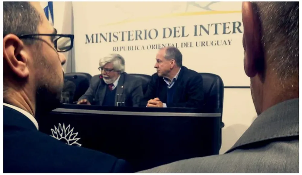 El ministro del Interior, Eduardo Bonomi, este lunes 28 en conferencia de prensa