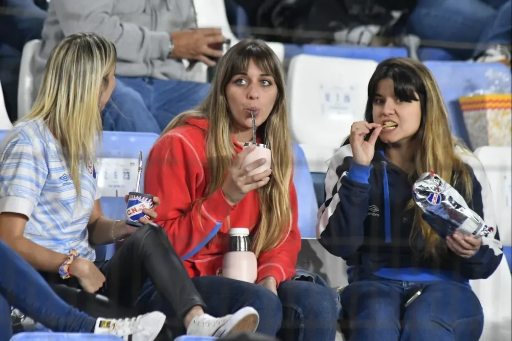 Hinchas en el Parque