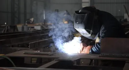 Advierten que extensión de la vida laboral limitará ingreso de jóvenes