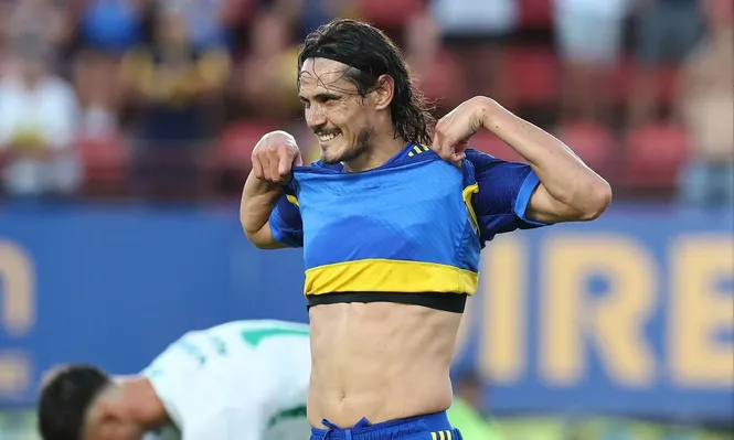 Cavani sigue con su calvario en Argentina