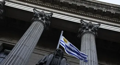 AEBU corta horas extras en todas las dependencias del República