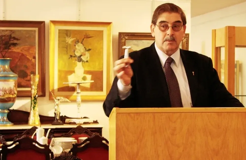 El rematador Ernesto Prilassnig es optimista de cara a la temporada que iniciará en febrero