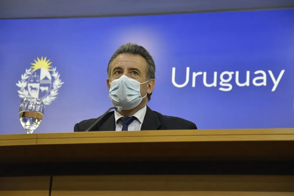 El ministro de Salud Pública Daniel Salinas