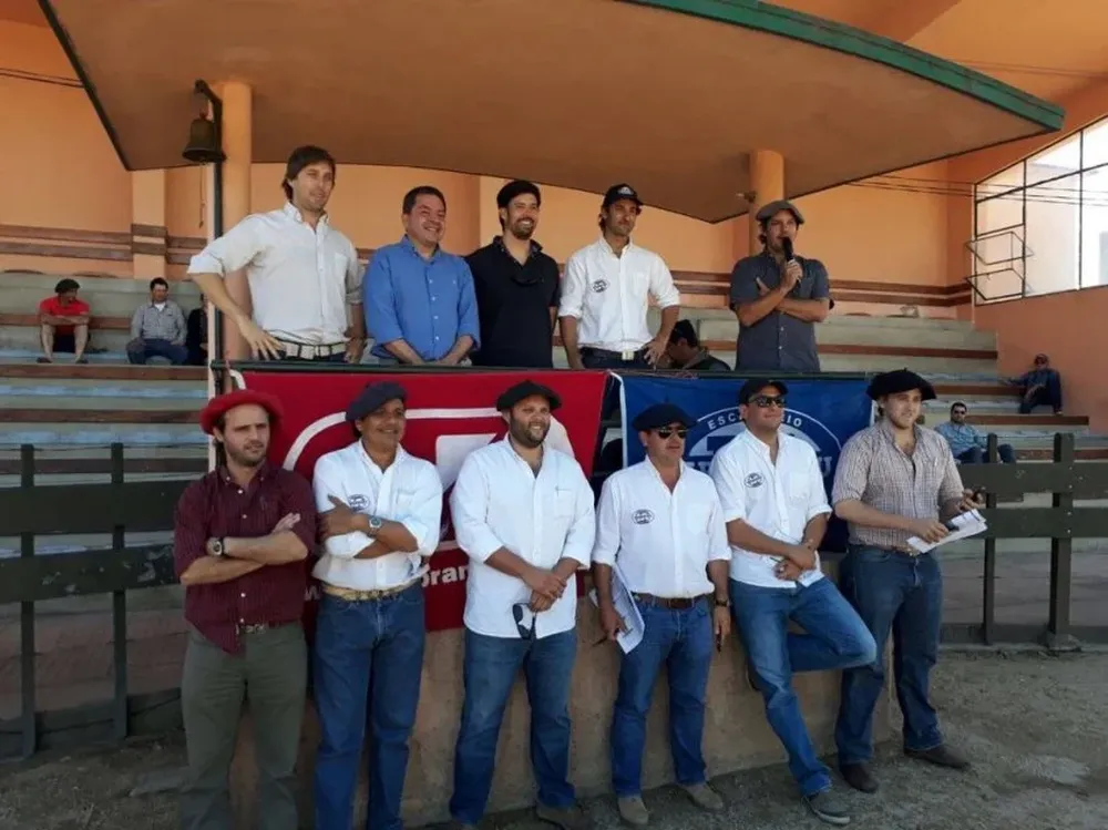 Integrantes de las cabañas y de los escritorios este martes en Florida