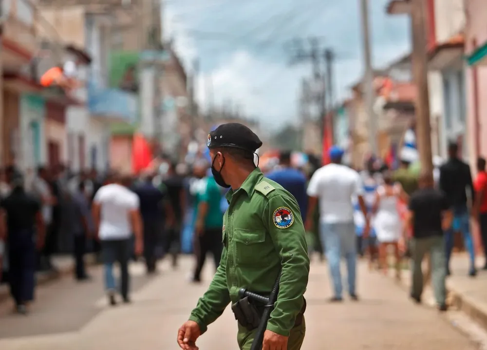 Estados Unidos sancionó a ministro de Defensa cubano