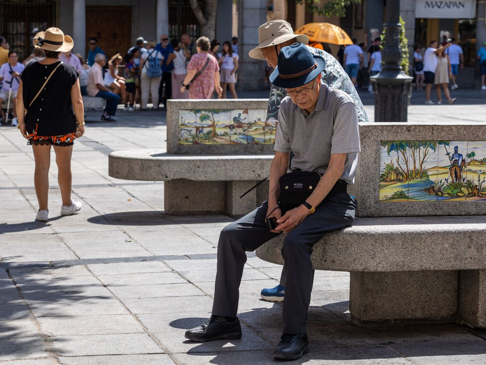 Calor agobiante en una plaza de Madrid