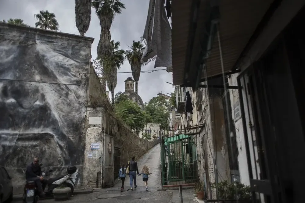 Nápoles, donde se realiza el casting para la serie basada en la obra de Elena Ferrante