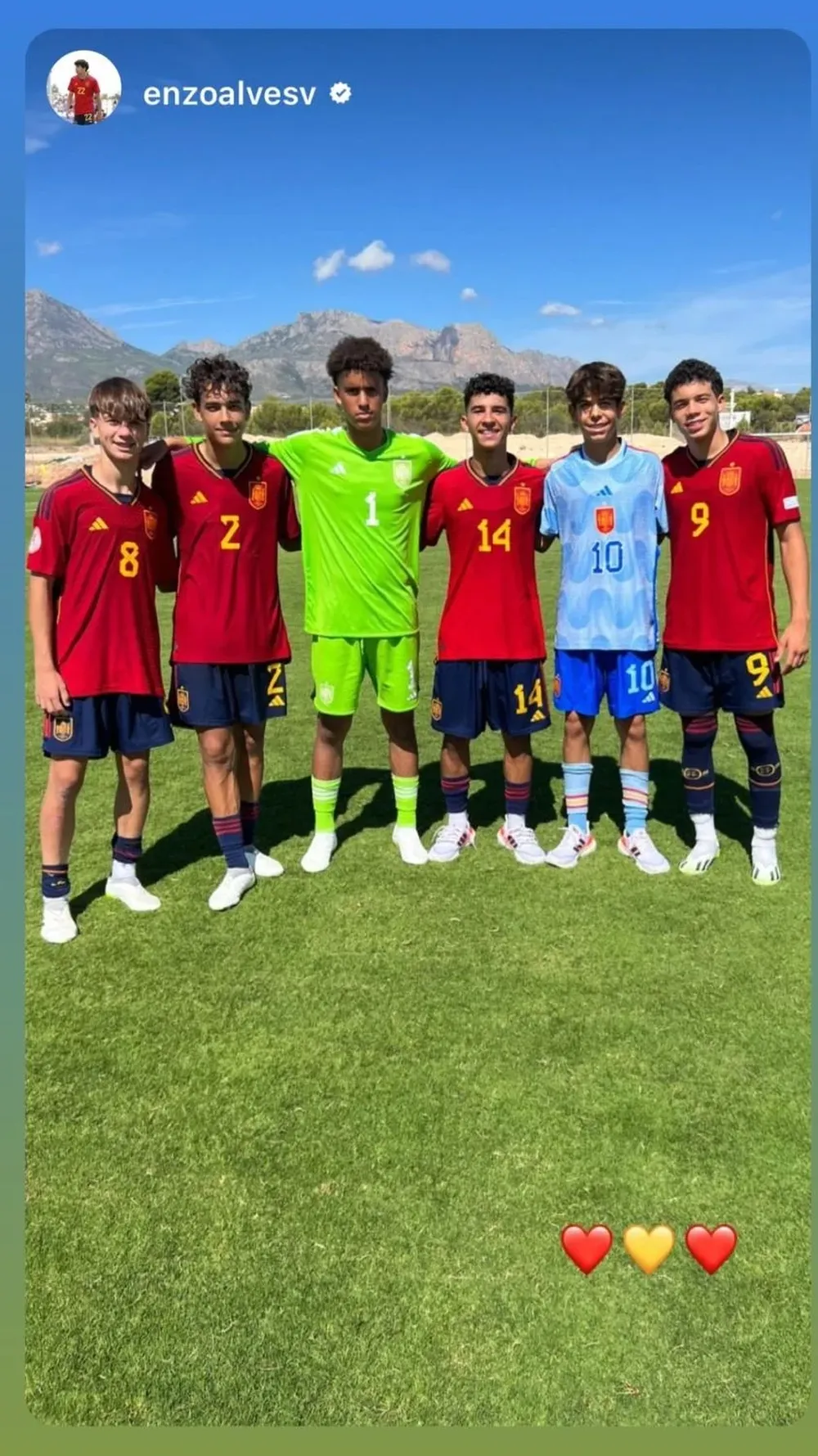 Manuel Romero con la 14 en España