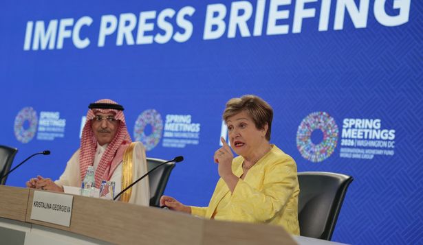 El FMI retoma relaciones con Venezuela tras siete años: por qué podría implicar una millonaria inyección de liquidez