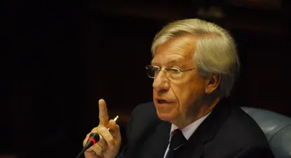 Astori: ingresos crecerán a una velocidad mayor que la carga tributaria