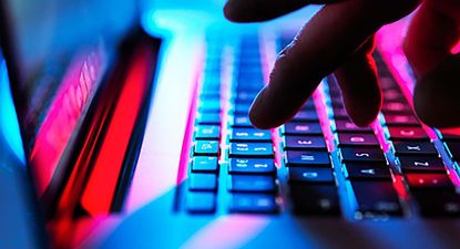 ¿que es php y por que genero una falla de seguridad en internet que desato una alerta global?