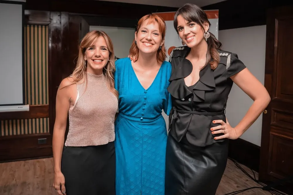 De taquito a la mañana está conducido por Cecilia Olivera, Camila Cibils y Paula Echevarría