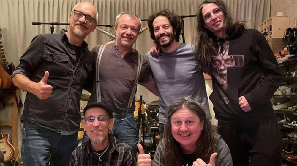 La banda española, Fito y los Fitipaldi.