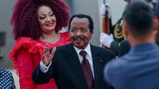 Paul Biya, de 92 años, rara vez es visto en público. Paul Biya, de 92 años, rara vez es visto en público.