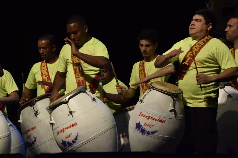 Sociedad de Negros y Lubolos Integración.
