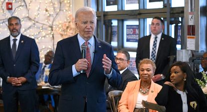 Joe Biden no es el único que tiene Covid-19: los casos aumentaron 23,5% en una semana en EEUU