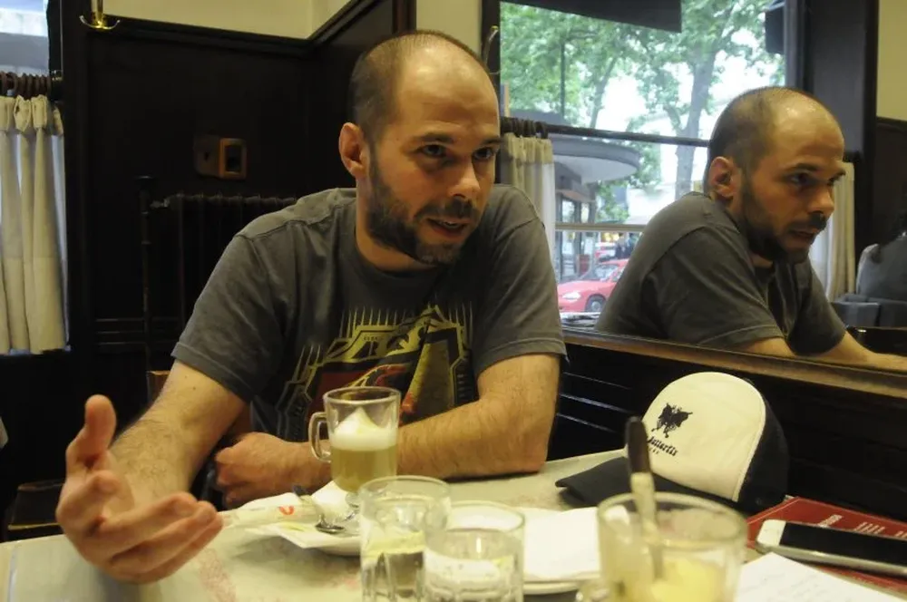 Diego Zas editó en 2013 su primer libro: No me vengas con historias