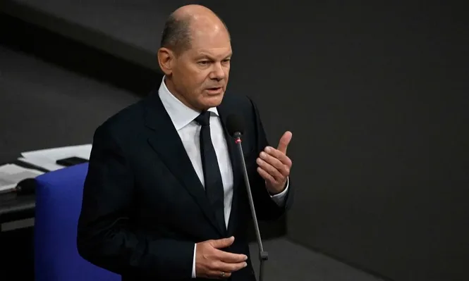 Olaf Scholz.