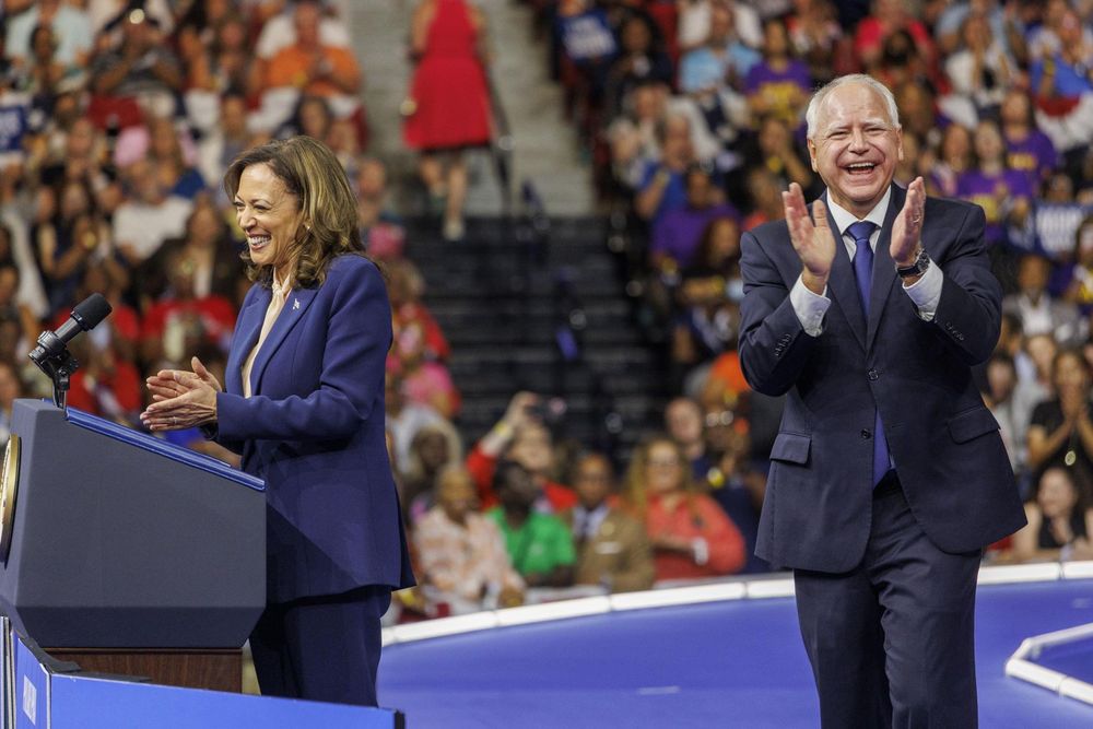 Kamala Harris y Tim Walz en su primer acto de campaña juntos en Philadelphia, el 6 de agosto&nbsp;