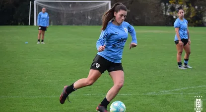 La selección se entrena en el Complejo de la Mutual