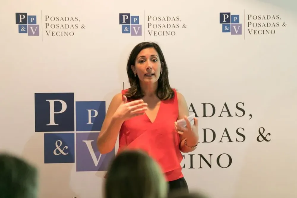 Demarco indicó que los contratos deben prevenir riesgos